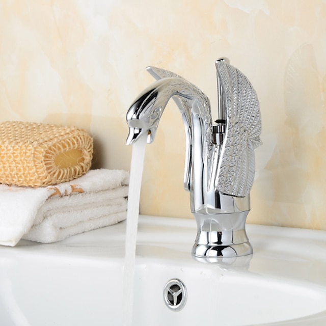  Lavandino rubinetto del bagno - Ruotabile Cromo Installazione centrale Uno / Una manopola Un foroBath Taps