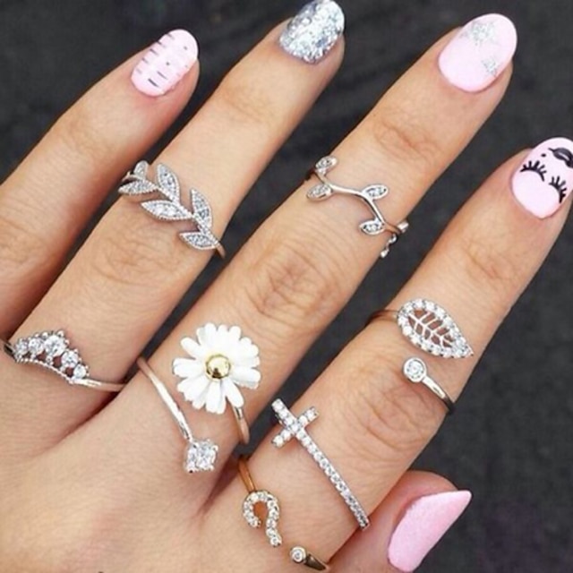  3 τεμ Δαχτυλίδι Δαχτυλίδι για τη μέση των δαχτύλων For Γυναικεία Πάρτι Causal Καθημερινά Στρας Προσομειωμένο διαμάντι Κράμα Στοιβαζόμενη Φύλλο Λουλούδι Χρυσαφί / Σετ δαχτυλιδιών