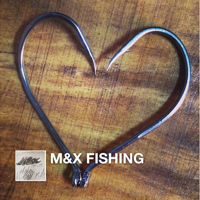  100Pcs High Carbon Steel Fishing Jig Hooks 2/0 Size Fishing Tackle Fish Hook MF0588