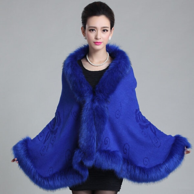  Sleeveless Capes Faux Fur Wedding Wedding  Wraps / Fur Coats / Hoods & Ponchos With Feathers / Fur