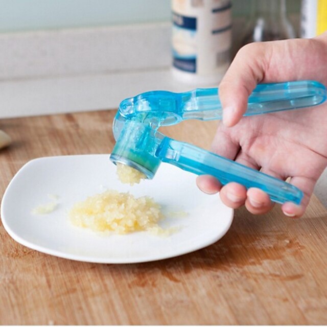  1db kényelmes kéz fokhagyma sajtolt véletlen színes konyhai eszközök