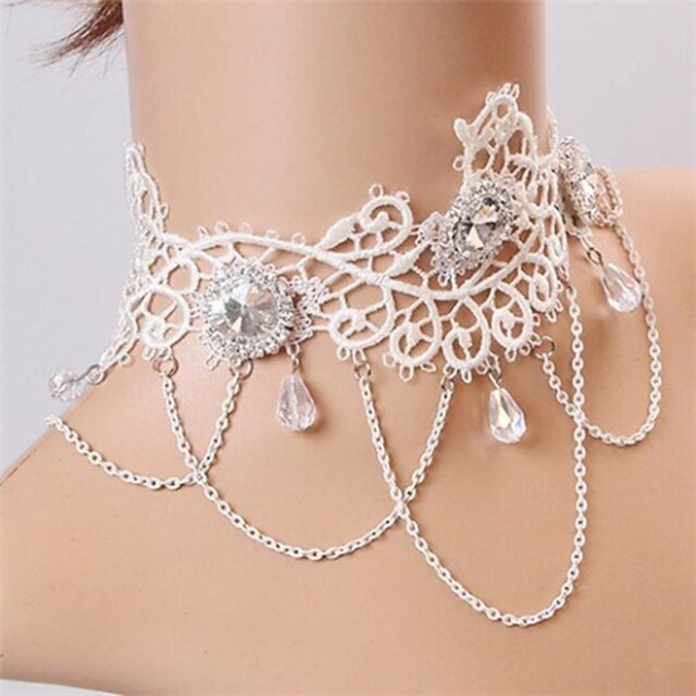  Retro Multilayer Crystal White Lace Necklace