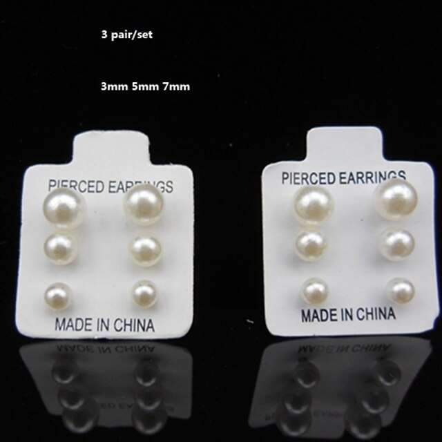  Women's Pearl Stud Earrings Ladies Imitation Pearl Resin Earrings Jewelry A / B For Wedding Party Daily Casual