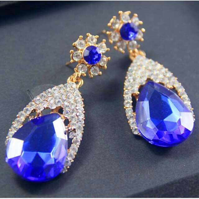  Women's Cubic Zirconia Stud Earrings Luxury European Fashion Cubic Zirconia Imitation Diamond Earrings Jewelry Screen Color For