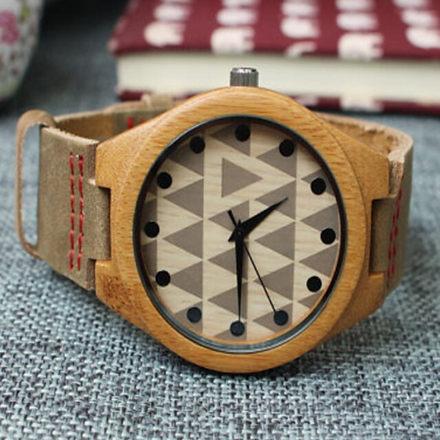  Men's Quartz Wrist Watch Fashion Leather Band Casual Unique Creative Watch Wood Khaki