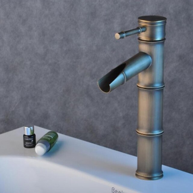  Σύγχρονο Αναμεικτικές με ενιαίες βαλβίδες Ενιαία Χειριστείτε μια τρύπα in Πεπαλαιωμένος Χαλκός Μπάνιο βρύση νεροχύτη