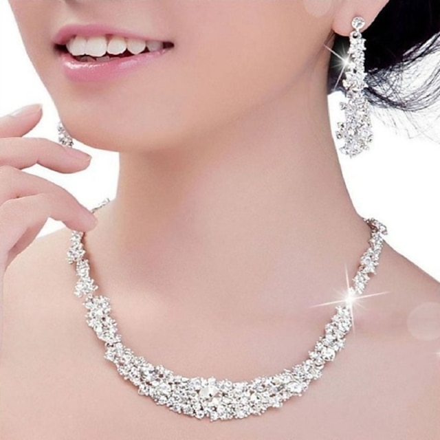  Pentru femei Cristal Seturi de bijuterii Argintiu cercei Bijuterii Argintiu Pentru Petrecere Nuntă Aniversare Logodnă