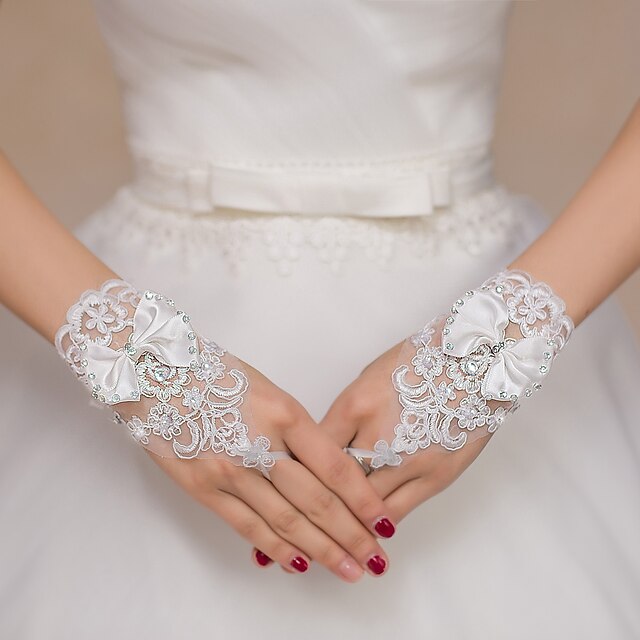  Lace Wrist Length Glove Bridal Gloves Party/ Evening Gloves With Rhinestone Embroidery Bow