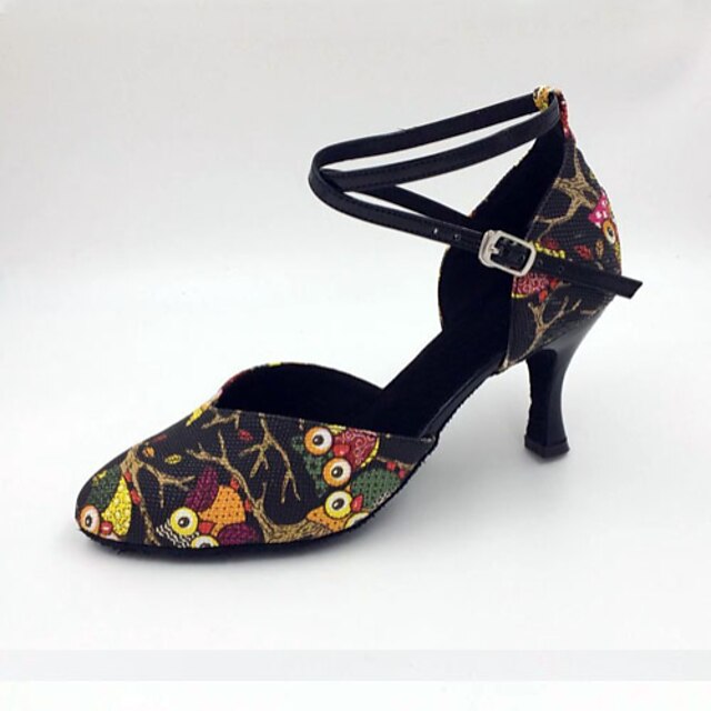  Női Latin cipő Modern cipő Báli Szamba cipők Otthoni Teljesítmény Gyakorlat Szandál Magassarkúk Tűsarok Fém csat Fekete / Professzionális