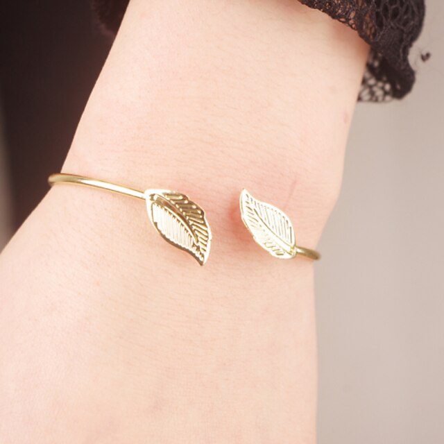  Women's Bracelet Bangles Leaf Simple Style Open Alloy Bracelet Jewelry Golden For Christmas Gifts Party Daily Casual