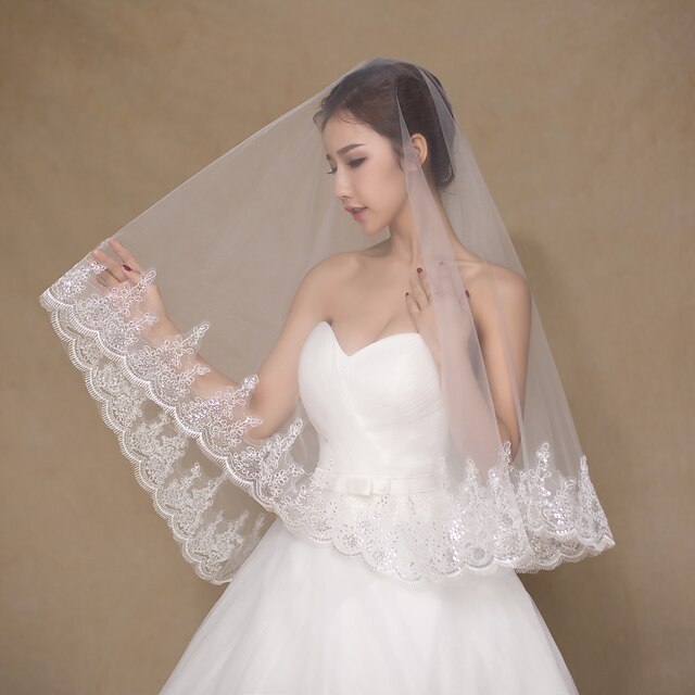  One-tier Lace Applique Edge Wedding Veil Elbow Veils / Fingertip Veils with Sequin / Embroidery Lace / Tulle / Classic