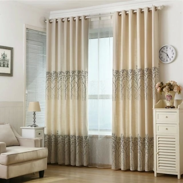  田園風 遮光カーテンドレープ ２パネル リビングルーム   Curtains / 刺繍