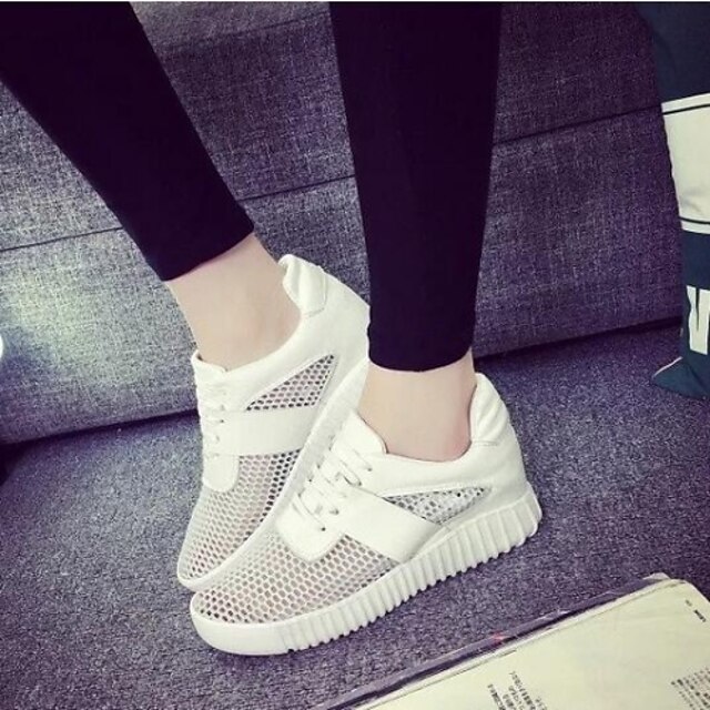  Women's Shoes Patent Leather / Tulle Platform Comfort / Round Toe Fashion Sneakers Outdoor / Athletic / Casual