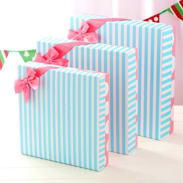  3 Stück / Set Geschenke Halter-kubisch Kartonpapier Geschenk Schachteln Nicht personalisiert
