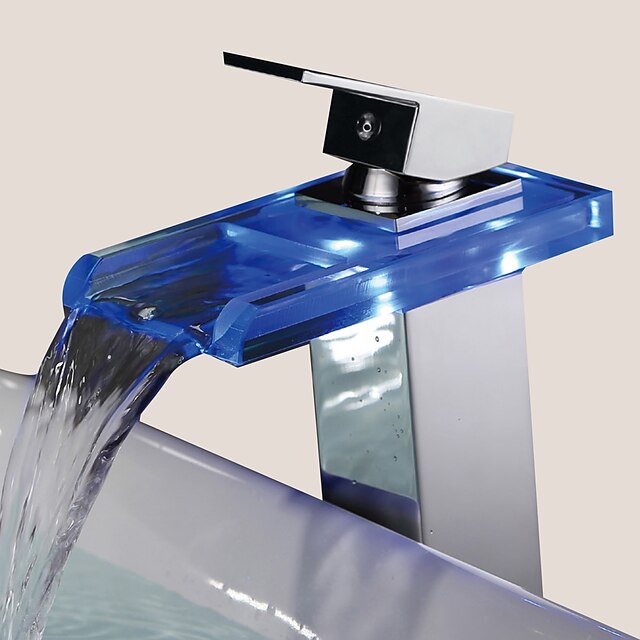  Bathroom Sink Faucet - LED / Waterfall Chrome Centerset One Hole / Single Handle One HoleBath Taps / Brass