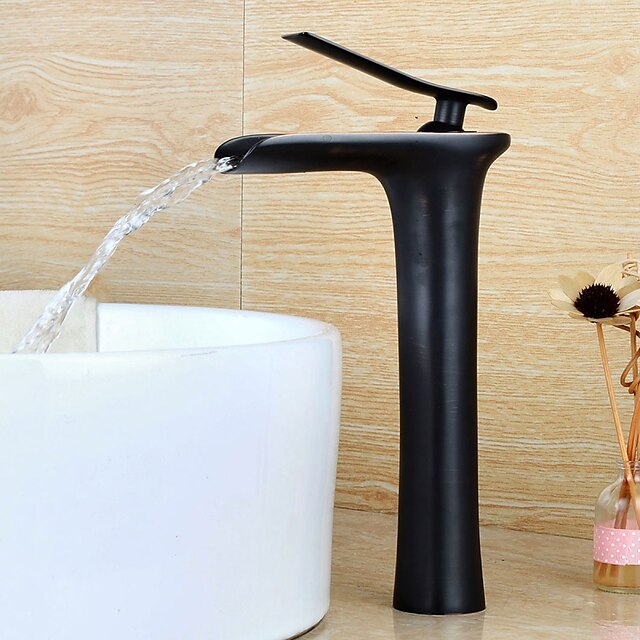  Kylpyhuone Sink hana - Standard Öljytty pronssi Integroitu Yksi kahva yksi reikäBath Taps / Messinki