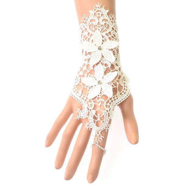  Lace Wrist Length Glove Bridal Gloves / Party / Evening Gloves With Embroidery / Floral
