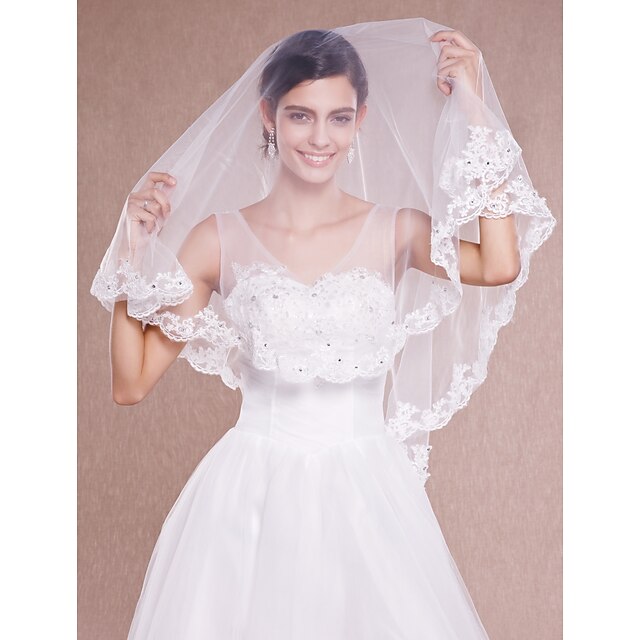  One-tier Lace Applique Edge Wedding Veil Fingertip Veils with Embroidery Lace / Tulle / Angel cut / Waterfall