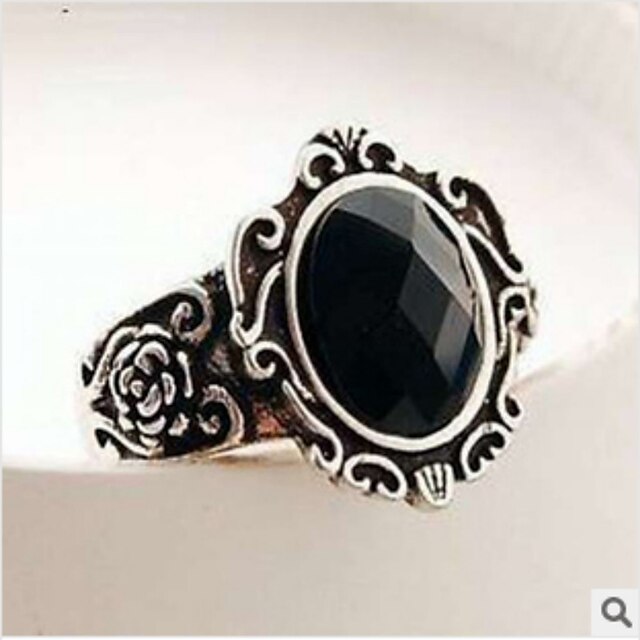  Bague Fantaisie Grosse Femme Saphir Onyx Noir Gemme Gemme Fleur Gros Fantaisie Personnalisé Rétro Vintage Européen Mode Sculpté Bagues Tendance Bijoux Noir Mignon pour Soirée Décontracté