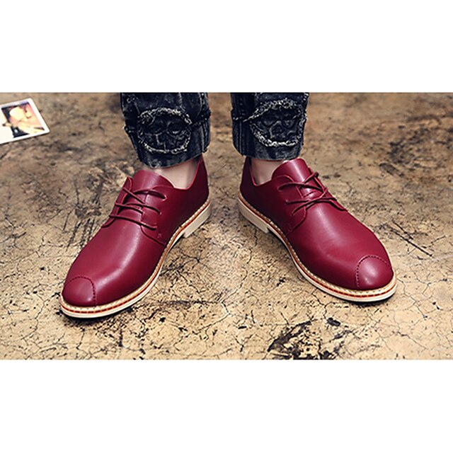  Men's Dress Shoes PU Spring / Fall Comfort Oxfords Burgundy / White / Black / Party & Evening / Party & Evening
