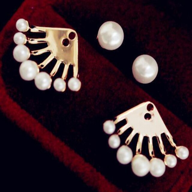  Lady's Pearl Stud Earrings for Casual