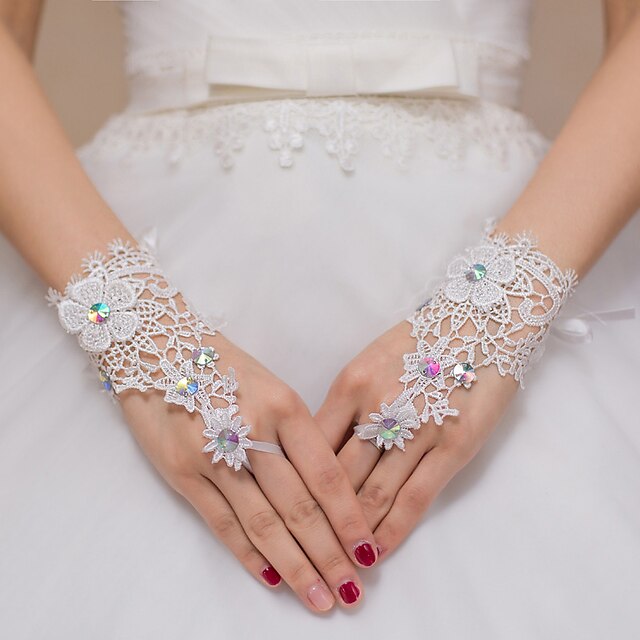  Lace Polyester Wrist Length Glove Bridal Gloves Party/ Evening Gloves With Sequin