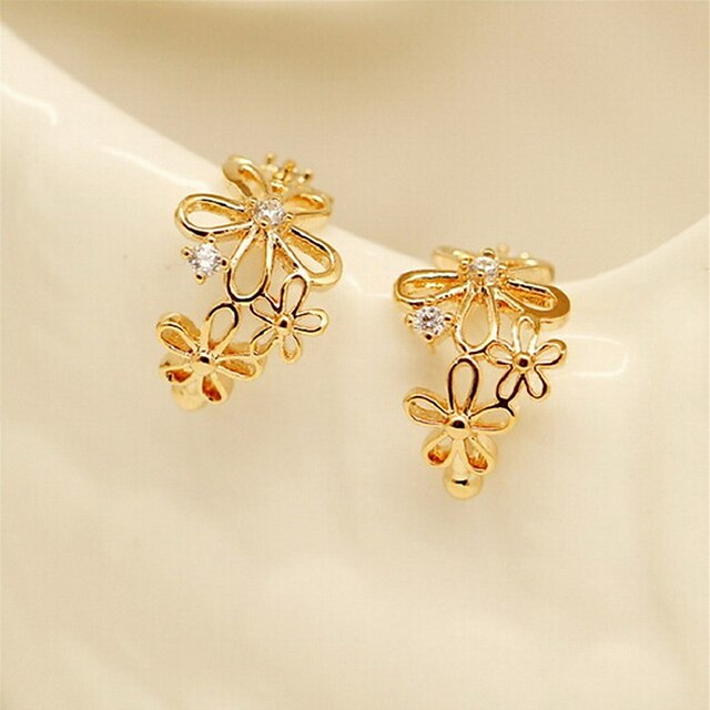  Women's Stud Earrings Clip on Earring Earrings Flower Bikini Fashion Jewelry Gold / Silver For Wedding Party Daily Casual Work