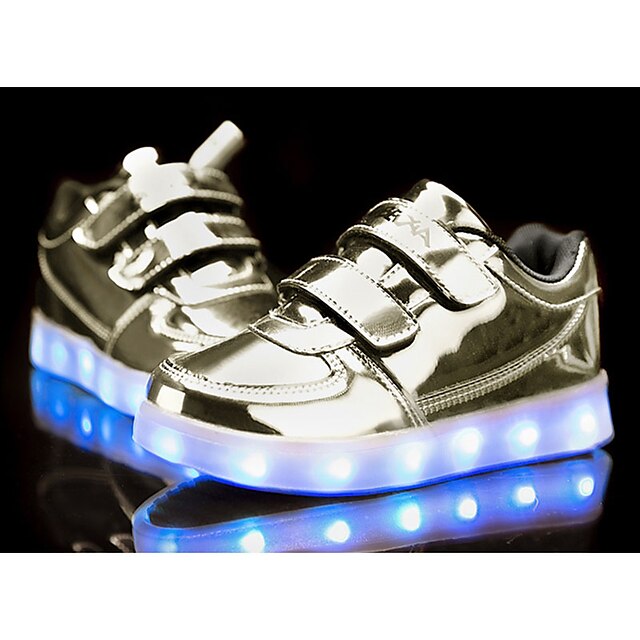  Lány Kényelmes / Világító cipők PU Tornacipők Gyalogló LED Aranyozott / Bíbor / Rózsaszín Nyár / Gumi