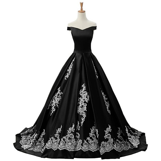  Ballkleid Schulterfrei Pinsel Schleppe Satin mit Spitzen-Overlay Vintage Inspirationen Formeller Abend Kleid mit Applikationen / Spitze durch LAN TING Express