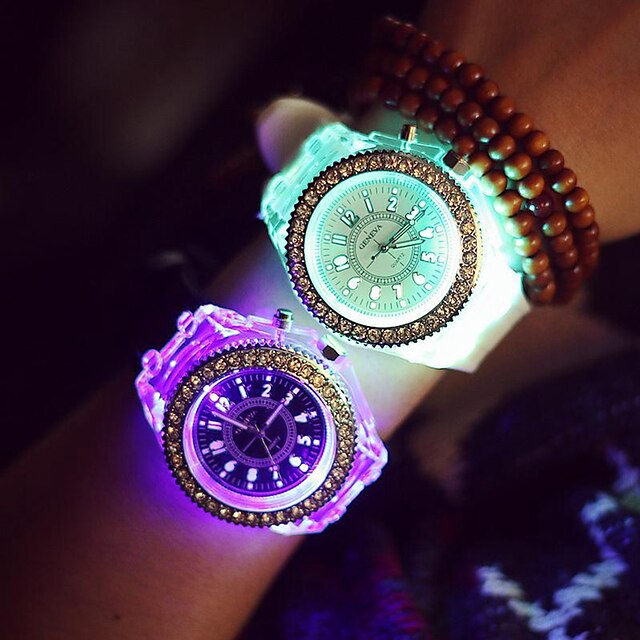  Damen Armbanduhr Quarz damas leuchtend LED Nachts leuchtend Analog Weiß Schwarz / Silikon
