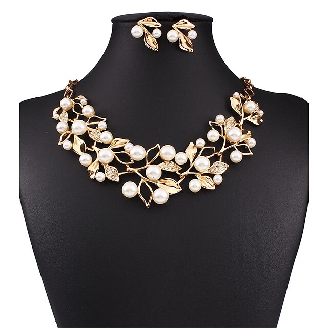  Women's Jewelry Set Necklace / Earrings Statement Ladies Vintage European Fashion Earrings Jewelry Gold / Silver For Wedding Party Daily Casual Prom Work