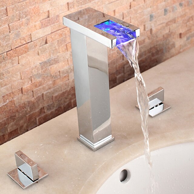  Kylpyhuoneen pesuallas hana - LED / Laajallle ulottuva Kromi Kolmiosainen Kaksi kahvaa kolme reikääBath Taps
