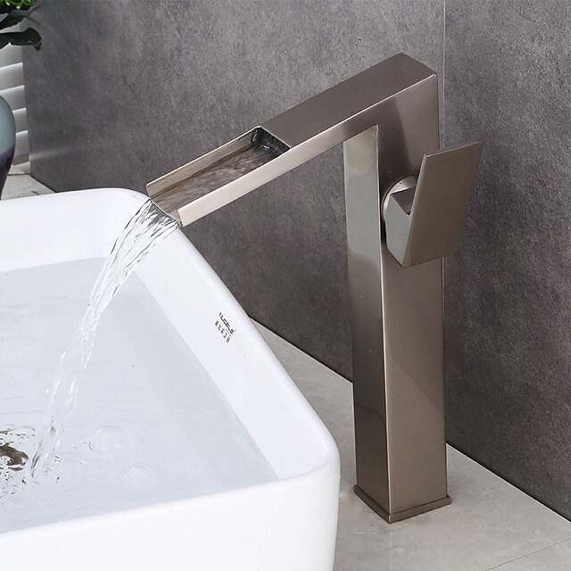  Bathroom Sink Faucet - Pre Rinse / Waterfall / Widespread Nickel Brushed Centerset Single Handle One HoleBath Taps