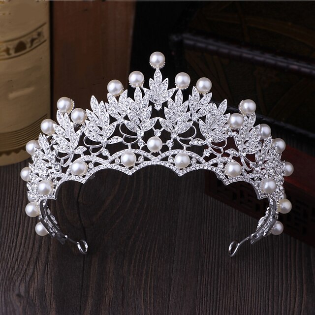  Gyöngyutánzat / Strassz / Ötvözet tiaras / Hair Pin val vel 1 Esküvő / Különleges alkalom / Szabadtéri Sisak