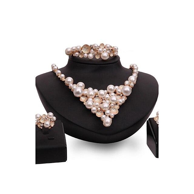  Women's Jewelry Set Statement Personalized Luxury Vintage Fashion Euramerican Imitation Pearl Rhinestone Gold Plated Earrings Jewelry Gold For Party Special Occasion Housewarming Congratulations