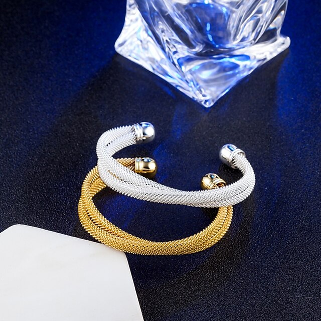  Women's Bracelet Bangles Cuff Bracelet Infinity Vintage Elegant Titanium Bracelet Jewelry Gold / Silver For Wedding Engagement Daily Ceremony Office & Career