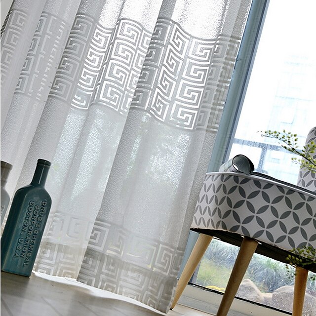  Sheer Perdele Shades Sufragerie Geometric Bumbac / Poliester Imprimat