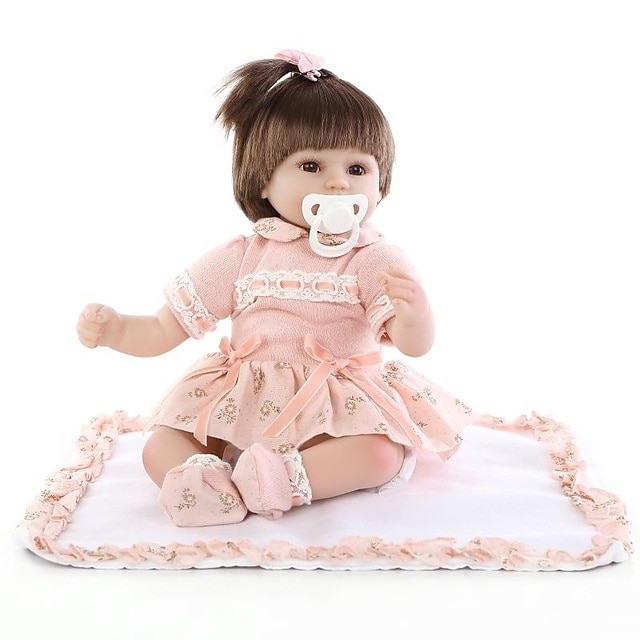  NPKCOLLECTION 18 hüvelyk Újjászületett Doll Lány babák Újszülött élethű Nem mérgező Kézzel alkalmazott szempillák Tippelt és lezárt szögek ruhákkal és kiegészítőkkel a lányok születésnapjára és a