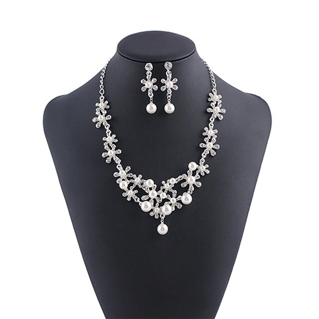  Women's White Crystal Necklace Earrings Set Classic Gypsophila Luxury Rhinestone Earrings Jewelry Silver For Wedding Party 1 set