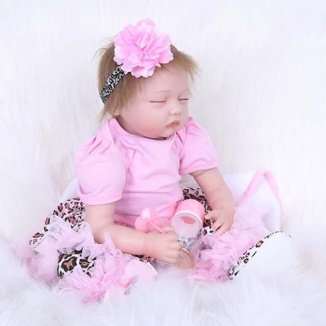  FeelWind 22 inch Reborn Doll Girl Doll Baby Girl Reborn Baby Doll lifelike Handmade Cute Kids / Teen Non-toxic Cloth 3/4 Silicone Limbs and Cotton Filled Body with Clothes and Accessories for Girls