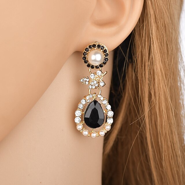  Women's Crystal Drop Earrings Briolette Luxury Trendy Fashion Modern Earrings Jewelry White / Black / Fuchsia For Party Holiday Work Festival 1 Pair