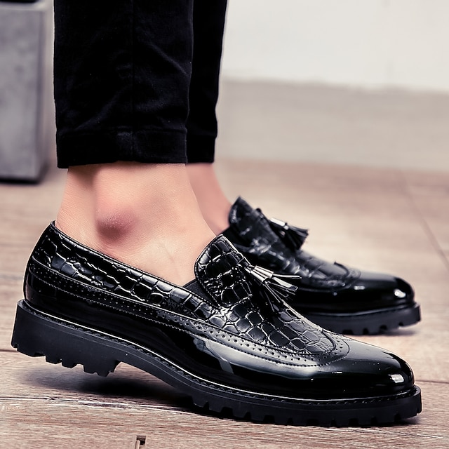 Men's Loafers & Slip-Ons Brogue Tassel Loafers Bullock Shoes Wingtip ...