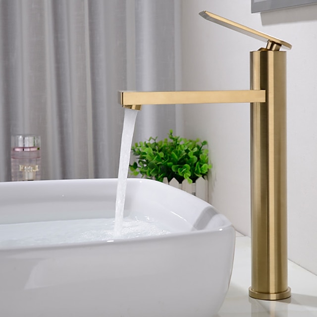  Bathroom Sink Faucet - Single Brushed Gold Centerset Single Handle One HoleBath Taps