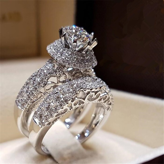 1PC Green Cubic Zirconia Ring Band Hollow Floral Princess Cut Jewelry Gift Women