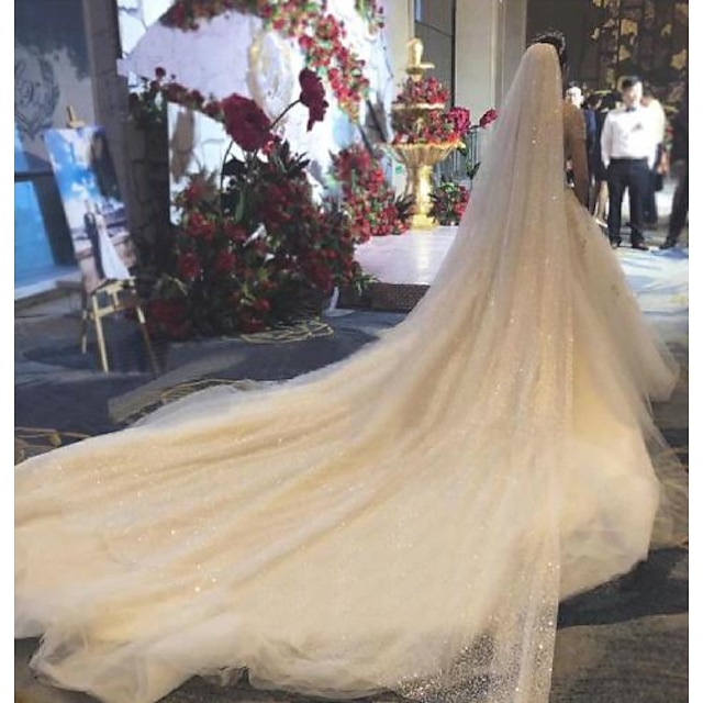  Uma Camada Luxo Véus de Noiva Véu Catedral com Cor Única Tule