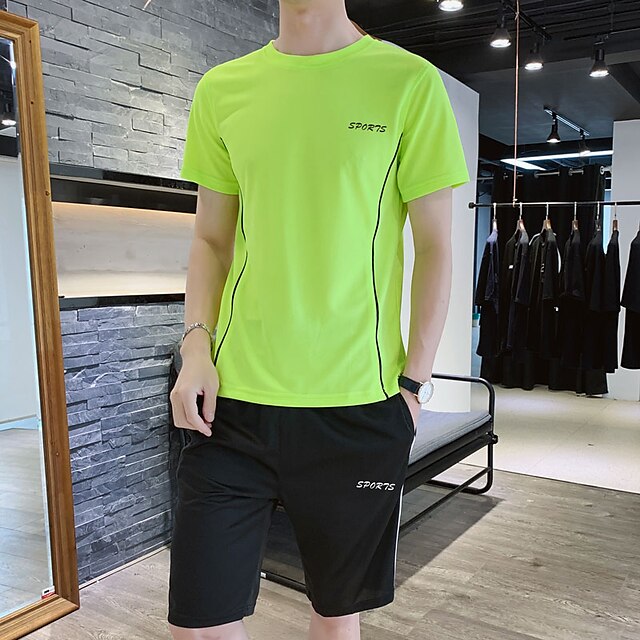 Men's Casual Tracksuit Crew Neck Short Sleeve T-Shirts and Shorts with Pocket Summer 2pcs Sweatsuit Shorts Set