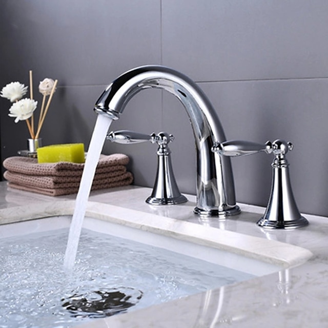  Bathroom Sink Faucet - Widespread Electroplated Widespread Two Handles Three Holesbath Taps