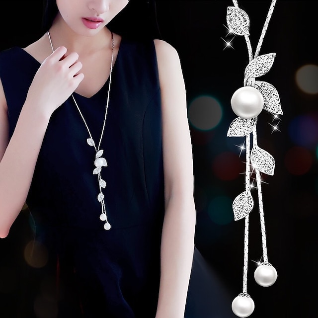  日本と韓国のタッセルファッションワイルドロングセーターチェーン女性のファッションを設定したいダイヤモンドの葉シンプルな真珠