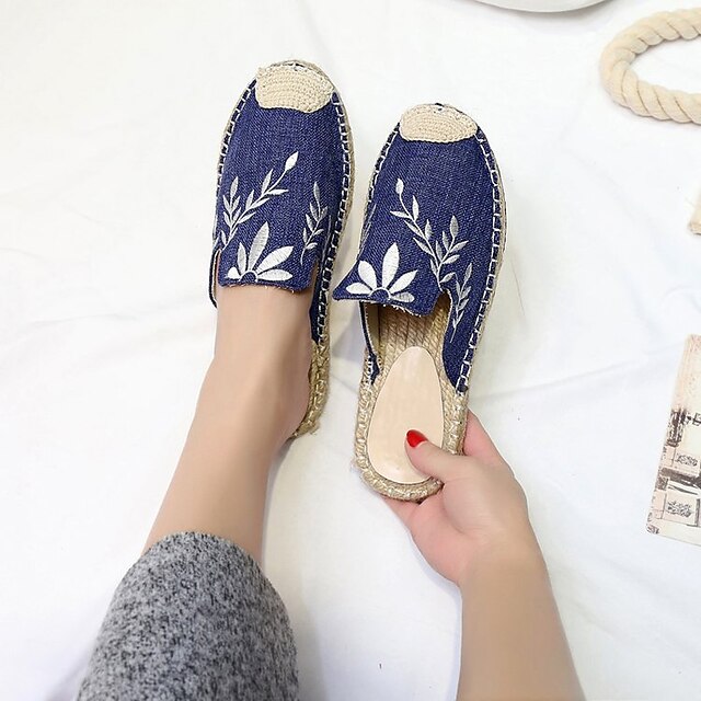 clog mules flat