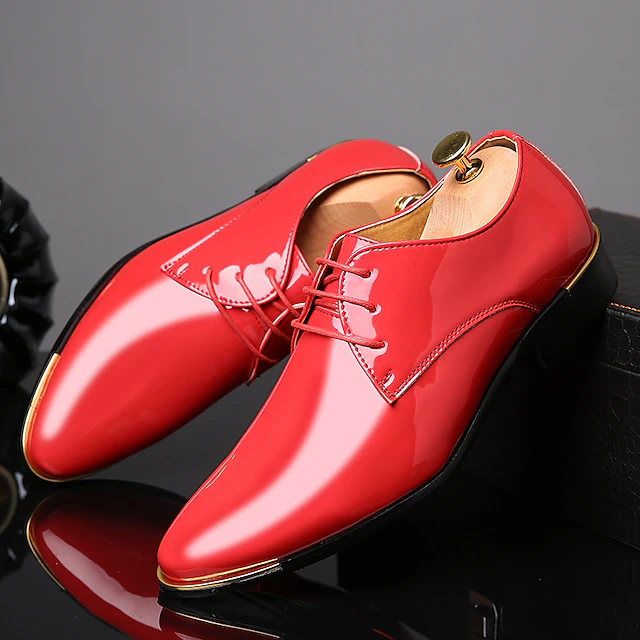Stylish Men's Red Patent Leather Oxford Shoes - Perfect for Formal Events and Stylish Outings 12